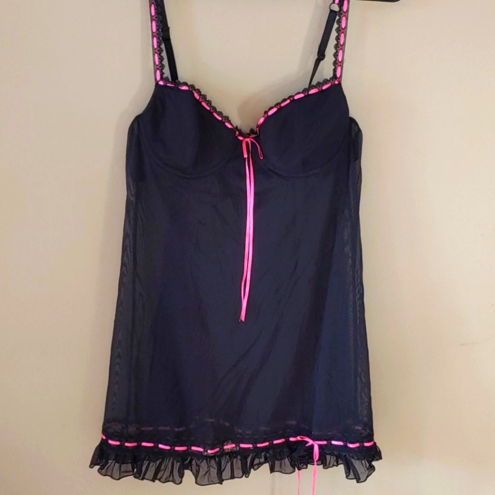Victoria's Secret 36B Underwire Babydoll